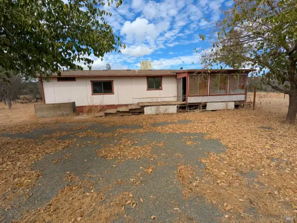 21564 Burnt Oak Road, Lower Lake, CA 95457