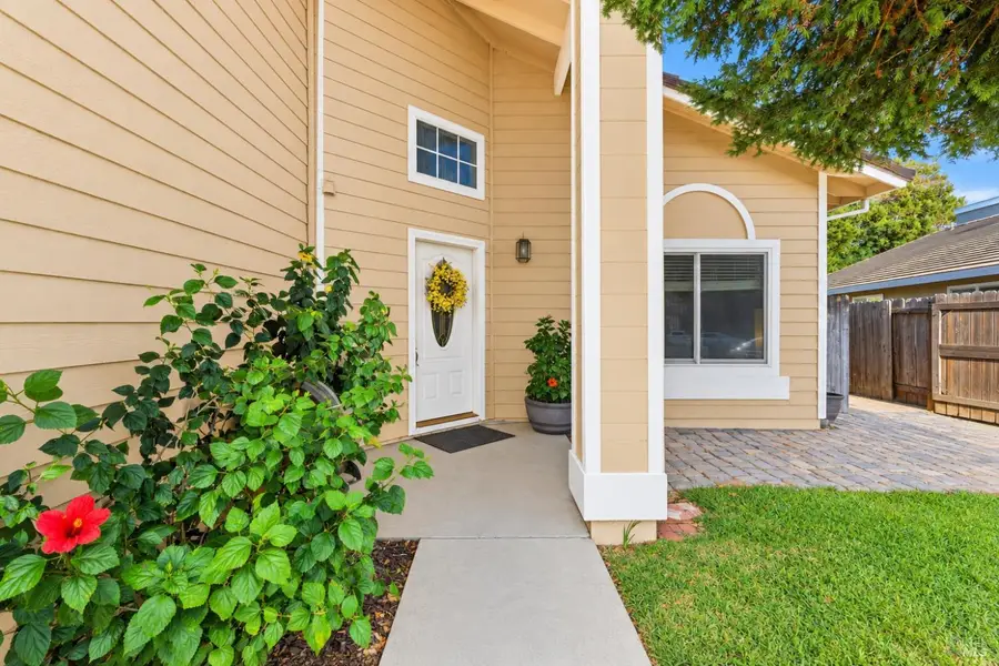 348 Schooner Court, Vacaville, CA 95687 - #3