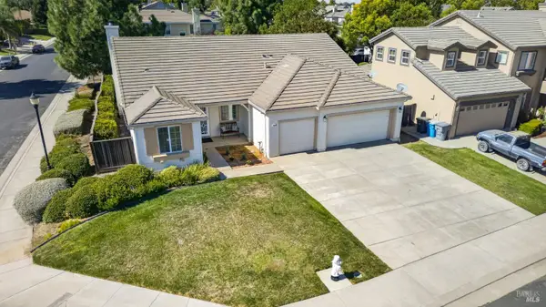 1030 Revelle Drive, Dixon, CA 95620
