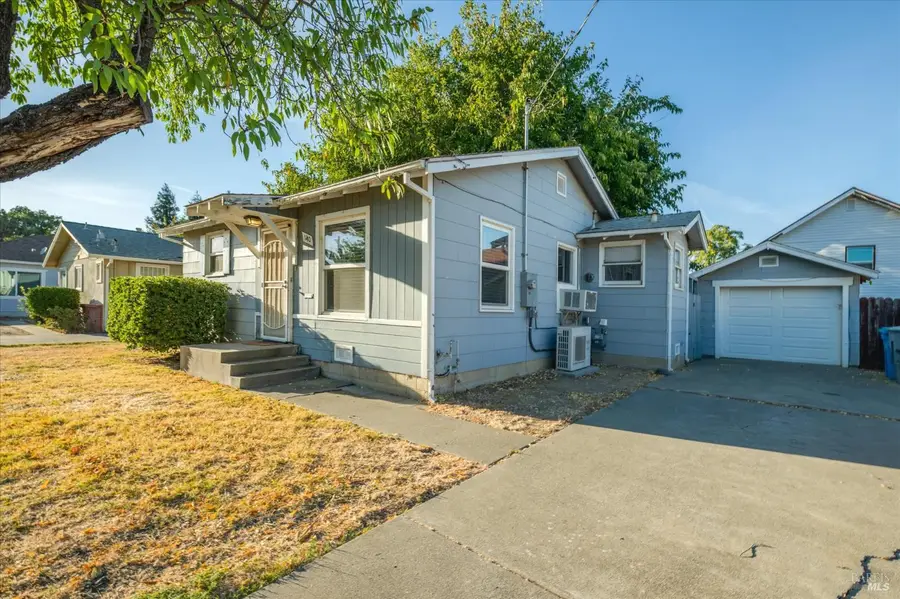 140 W Cherry Street, Dixon, CA 95620 - #2