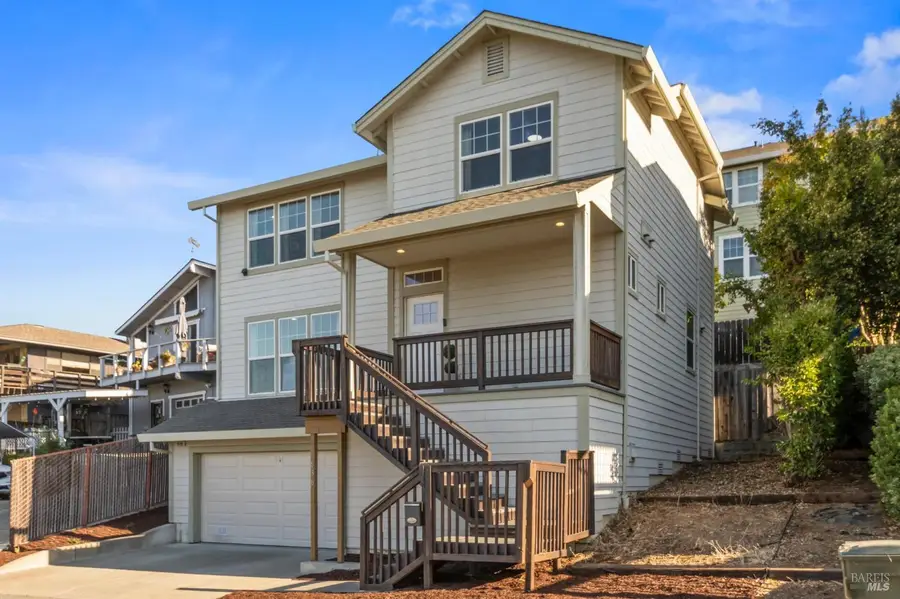 636 E N Street, Benicia, CA 94510 - #2