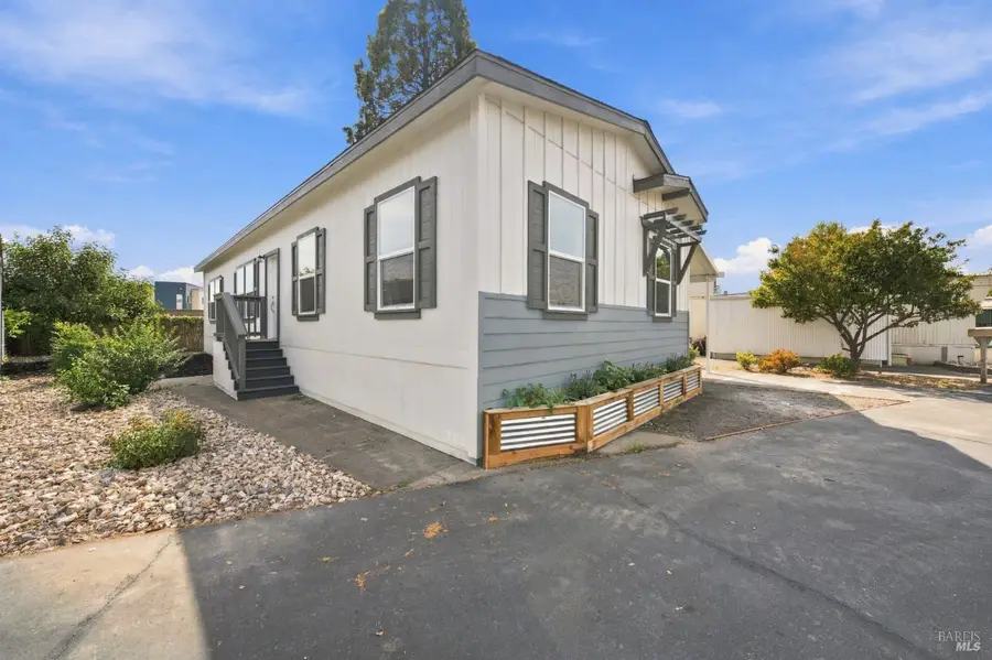 132 Coachman Lane #37, Santa Rosa, CA 95404 - #2