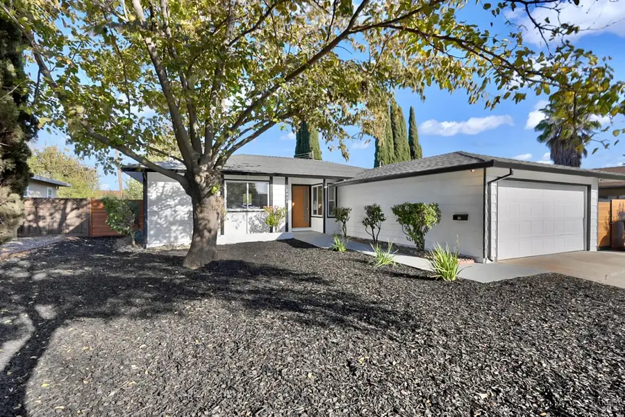 2420 Oceanic Drive, Fairfield, CA 94533 - #2