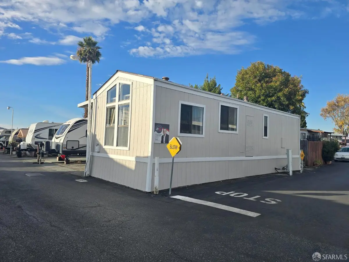 3499 E Bayshore Road #22, Redwood City, CA 94063 - Image #1