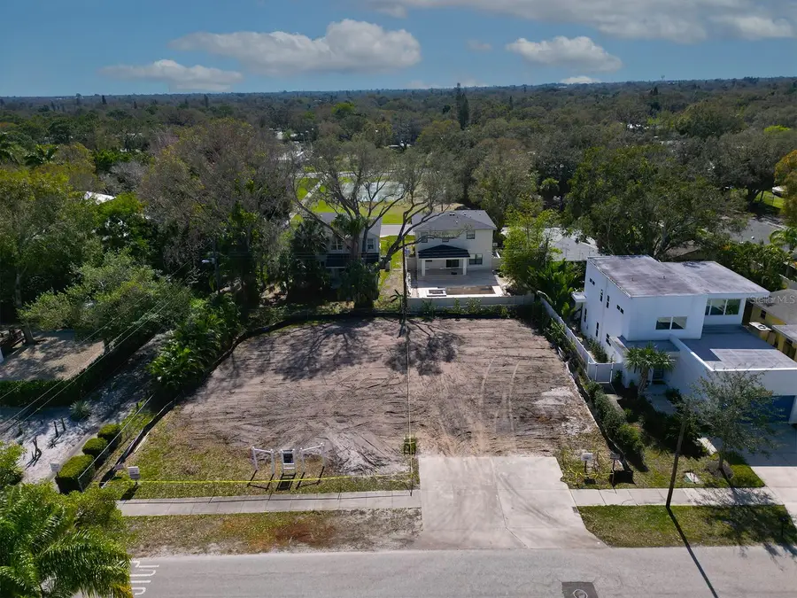 2596 Floyd Street, Sarasota, FL 34239 - #3