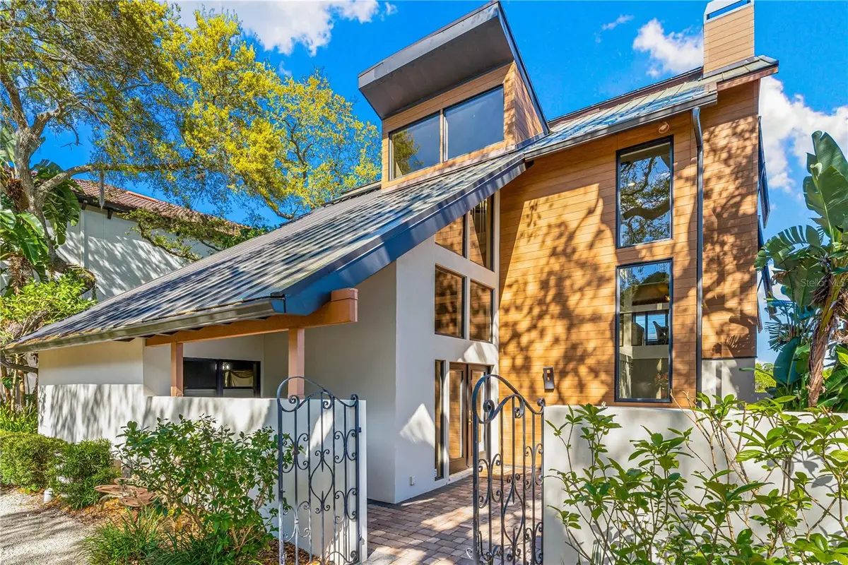 5236 Siesta Cove Drive, Sarasota, FL 34242 - Image #1