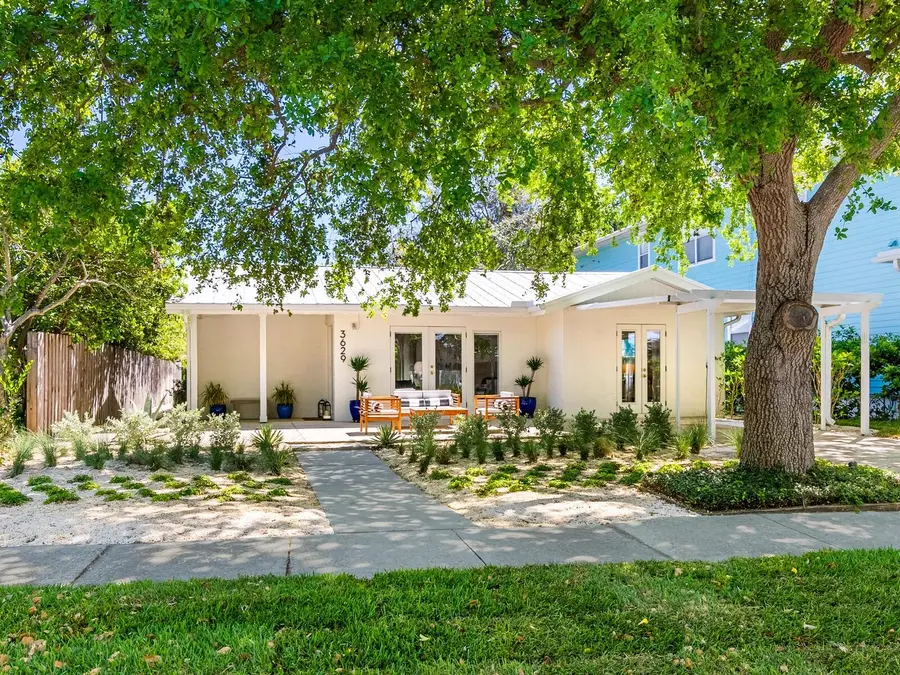 3629 Almeria Avenue, Sarasota, FL 34239 - Image #2