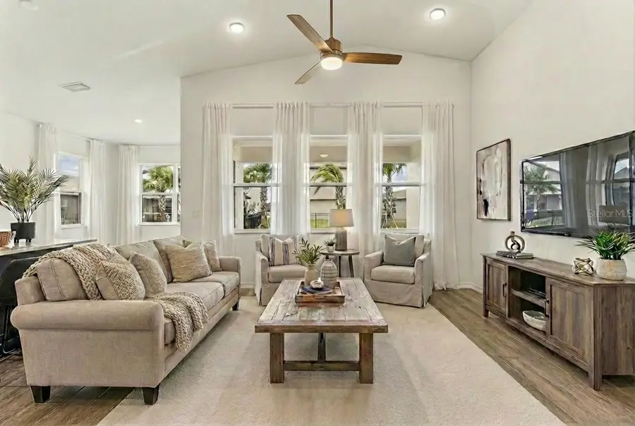 11822 Moonsail Drive, Parrish, FL 34219 - Image #2