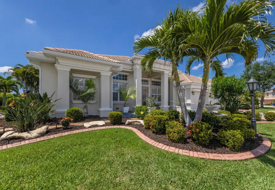 7031 Scrub Jay Drive, Sarasota, FL 34241 - Image #2
