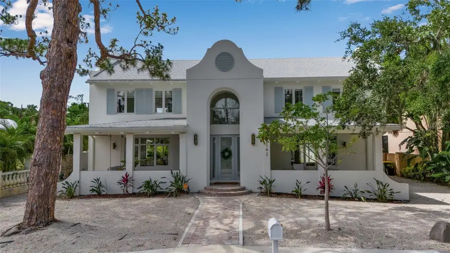 1642 Arlington Street, Sarasota, FL 34239 - #2