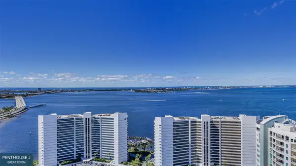 555 Quay Common #2004, SARASOTA, FL 34236