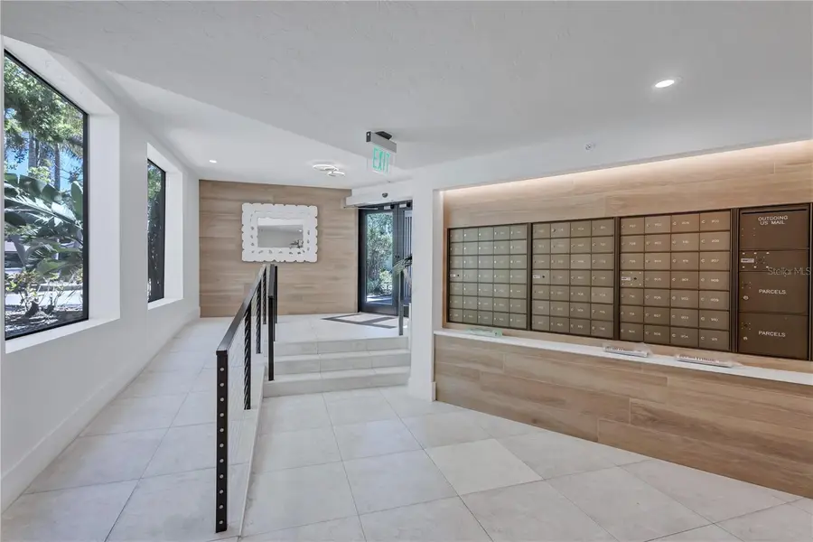 5880 Midnight Pass Road #403, Sarasota, FL 34242 - Image #3