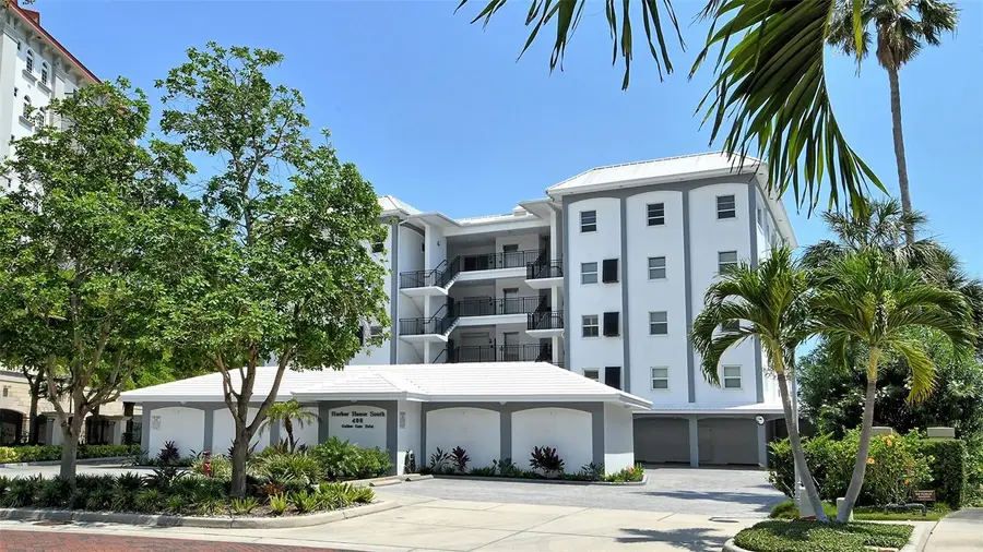 400 Golden Gate Point #31, Sarasota, FL 34236 - Image #2
