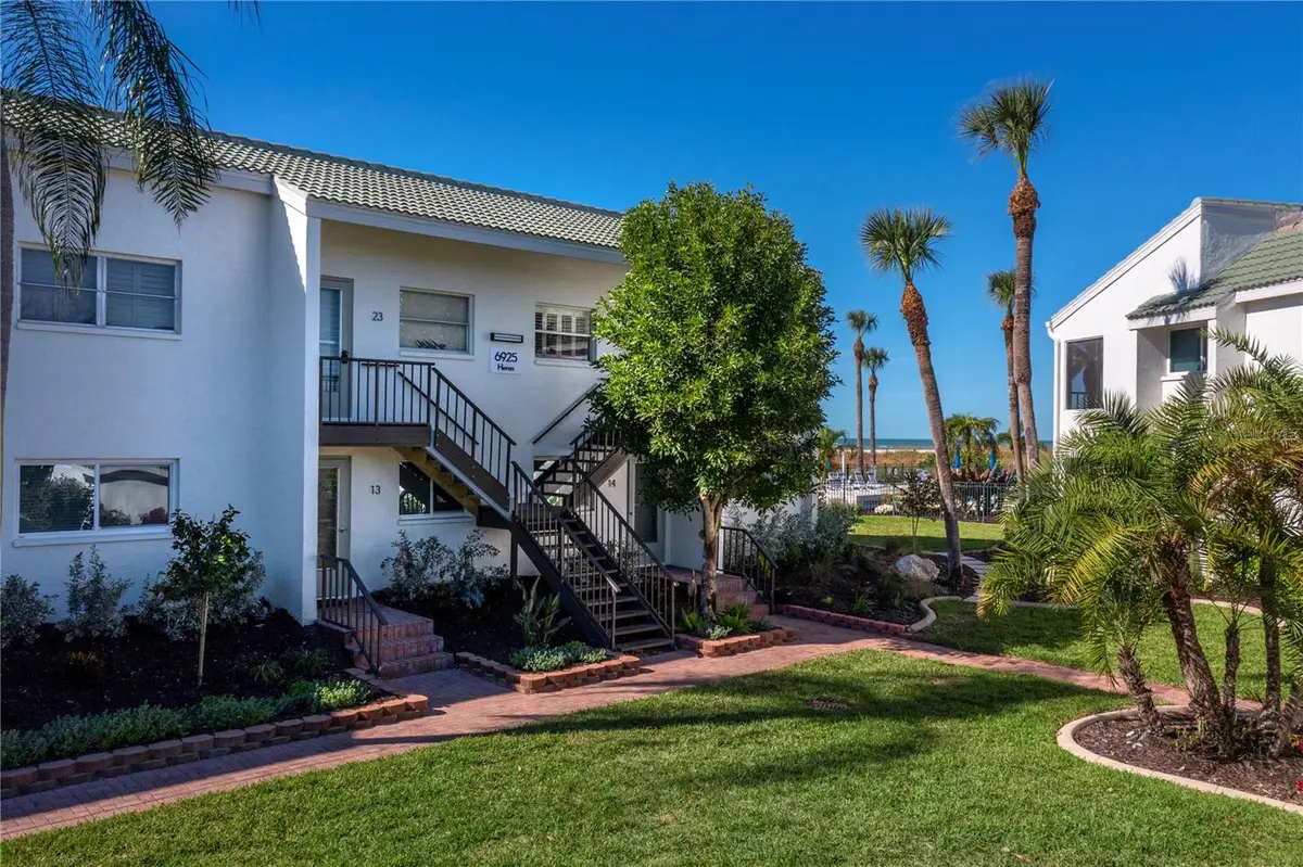 6925 Gulf Of Mexico Drive #24, Longboat Key, FL 34228 - Image #1