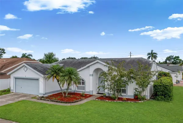 4033 Dover Drive E, BRADENTON, FL 34203