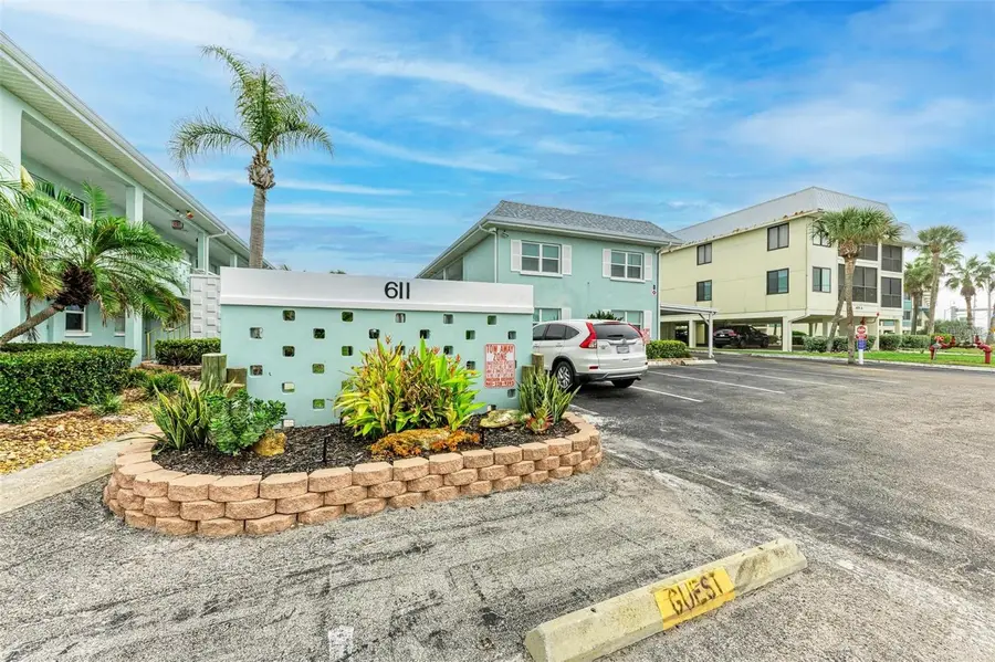 611 Gulf Drive N #D27, Bradenton Beach, FL 34217 - Image #2