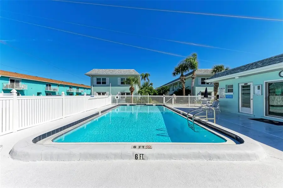 611 Gulf Drive N #D27, Bradenton Beach, FL 34217 - Image #3