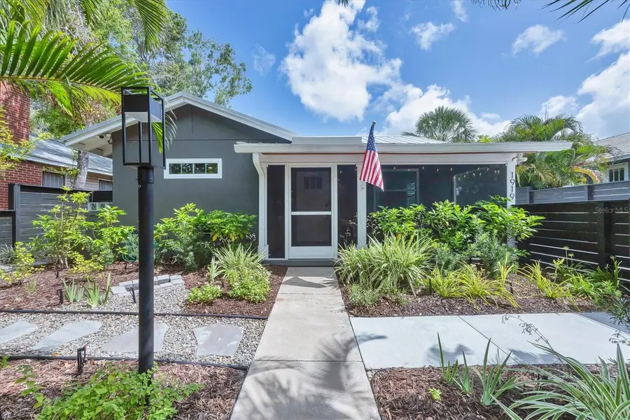 1919 Laurel Street, Sarasota, FL 34236 - Image #2