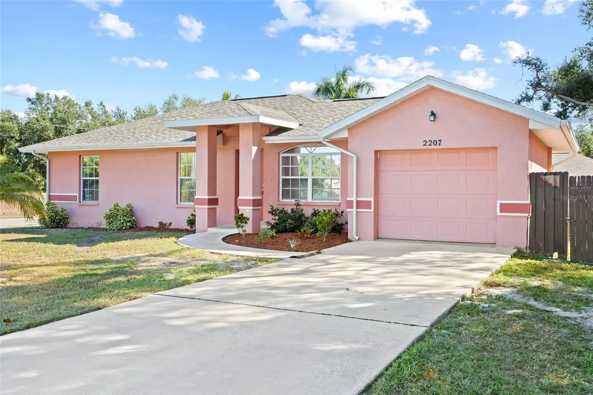 2207 5th Street E, Bradenton, FL 34208 - Image #1