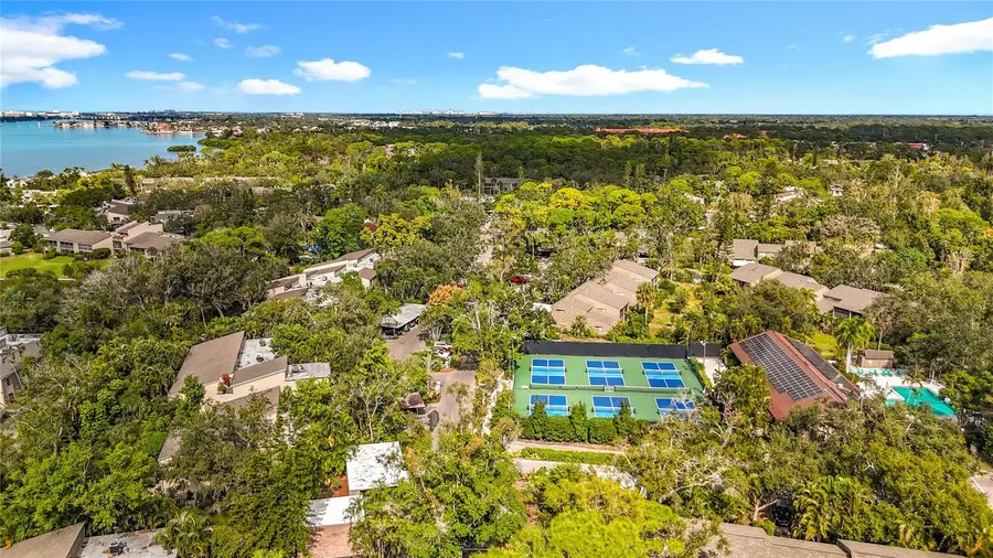 1623 Pelican Cove Road #BA226, Sarasota, FL 34231 - Image #3