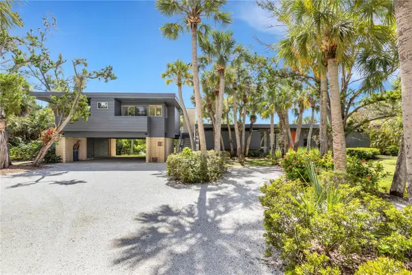 62 Sandy Hook Road S, SARASOTA, FL 34242