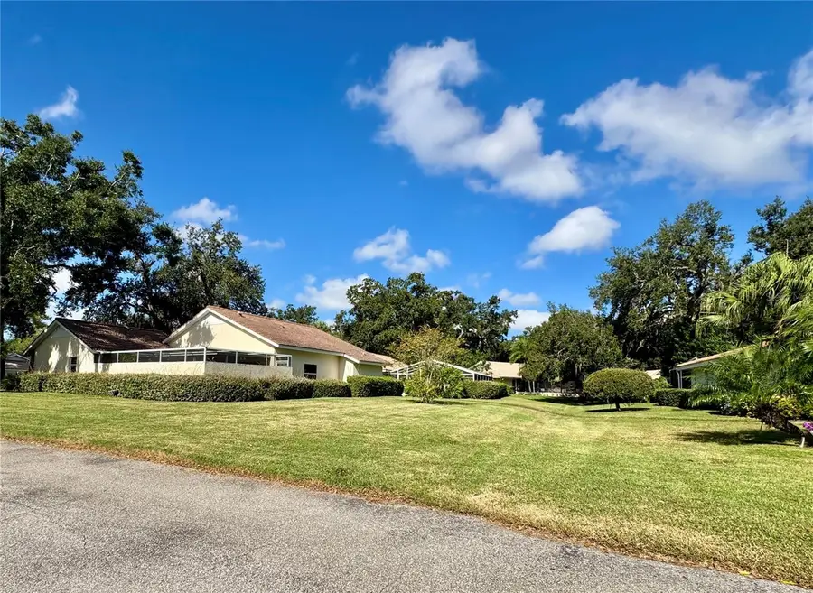 5517 Garden Lakes Oak, Bradenton, FL 34203 - Image #3