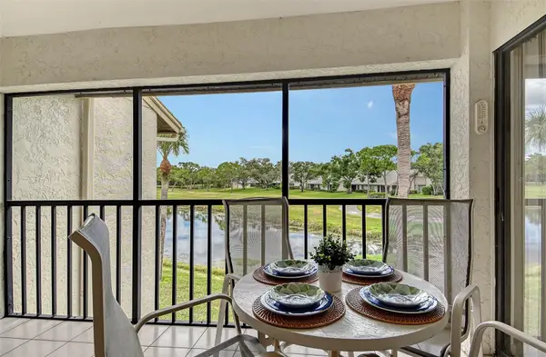 4416 Weybridge #90, SARASOTA, FL 34235