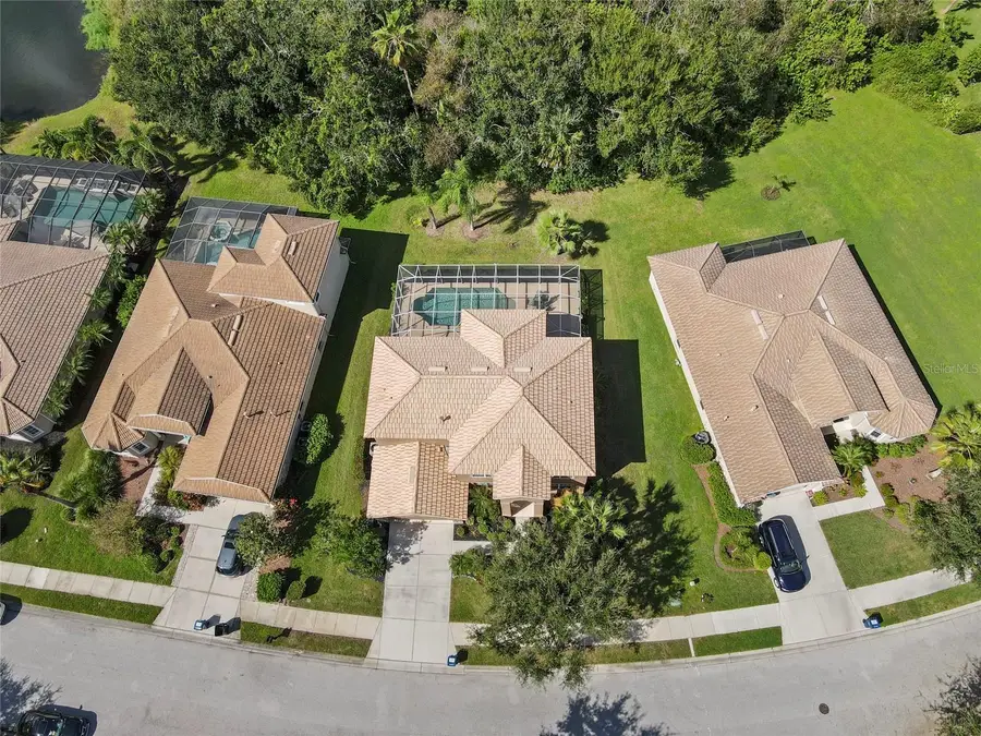 8746 Stone Harbour Loop, Bradenton, FL 34212 - Image #3