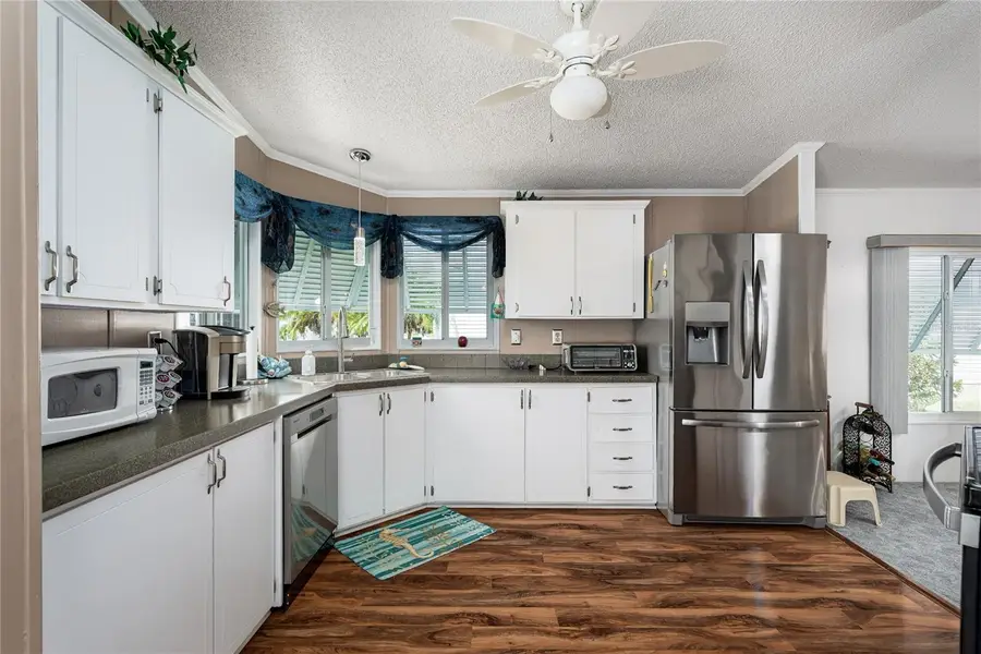 120 Mockingbird Lane, Ellenton, FL 34222 - Image #2