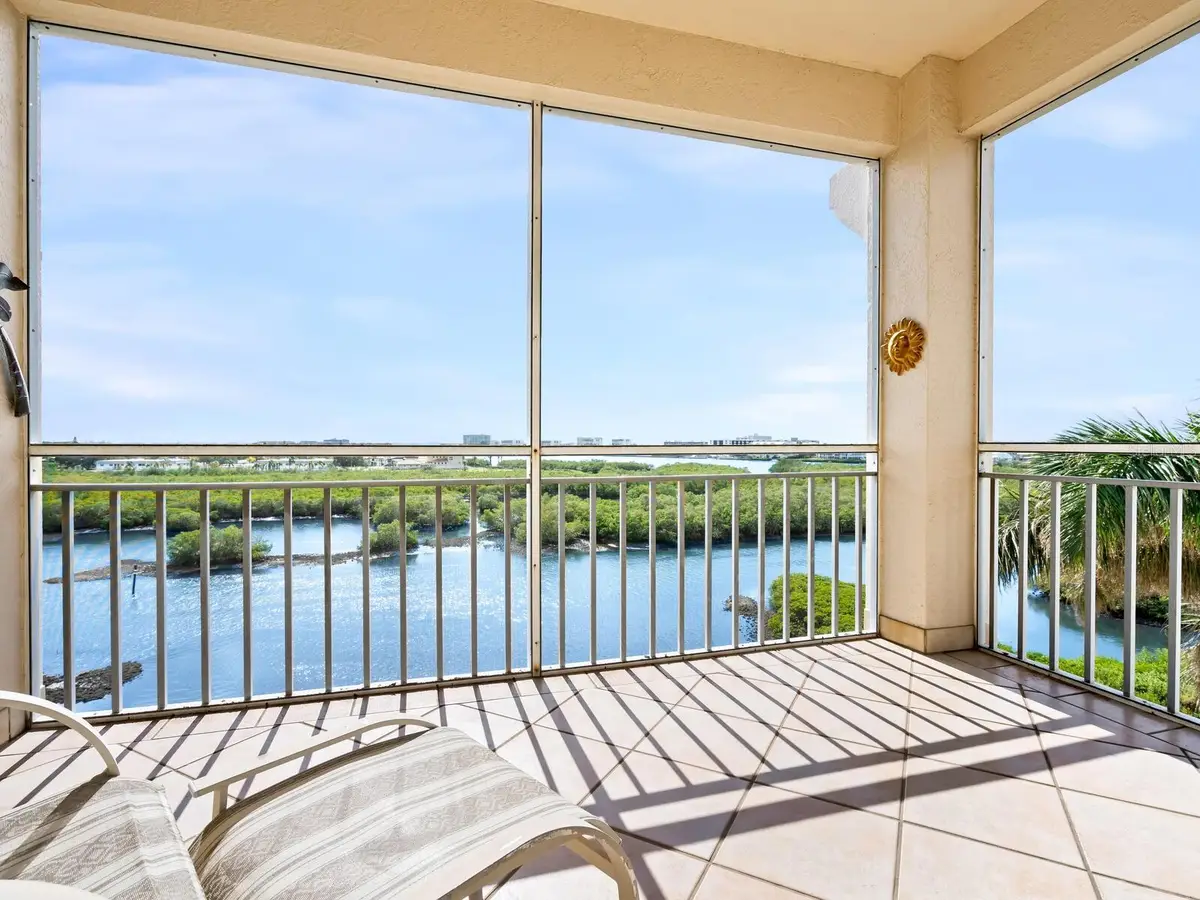 5440 Eagles Point Circle #405, Sarasota, FL 34231 - Image #1