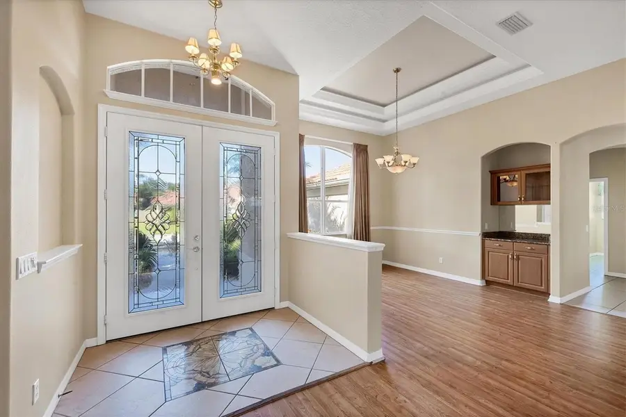 5615 Eastwind Drive, Sarasota, FL 34233 - Image #2