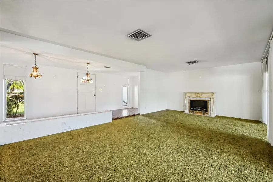 8864 15th Way N, Saint Petersburg, FL 33702 - Image #3