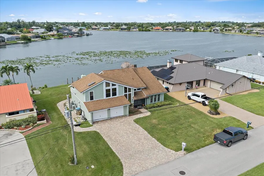 1008 SW 4th Place, Cape Coral, FL 33991 - Image #3