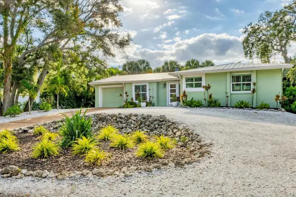 5112 Oakmont Place, SARASOTA, FL 34242