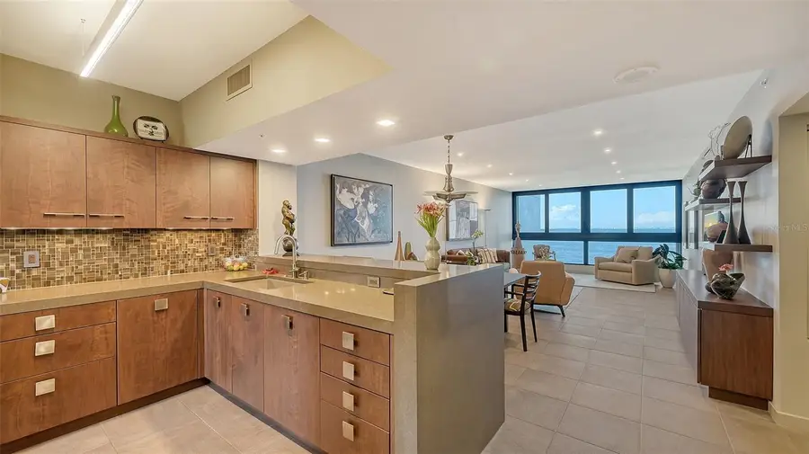 2020 Harbourside Drive #432, Longboat Key, FL 34228 - Image #2