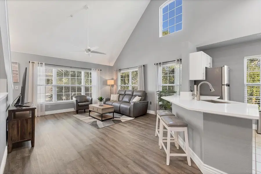 5571 Rosehill Road #205, Sarasota, FL 34233 - Image #2