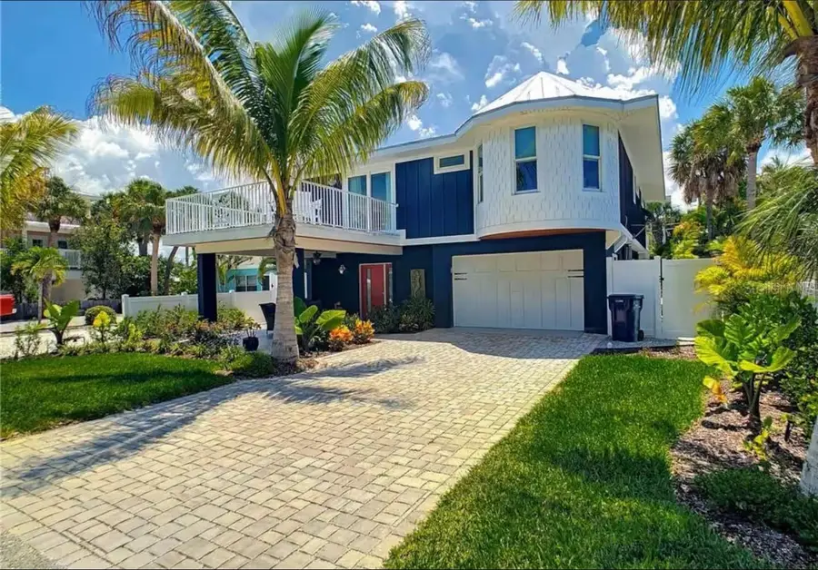 111 Cedar Avenue, Anna Maria, FL 34216 - Image #3
