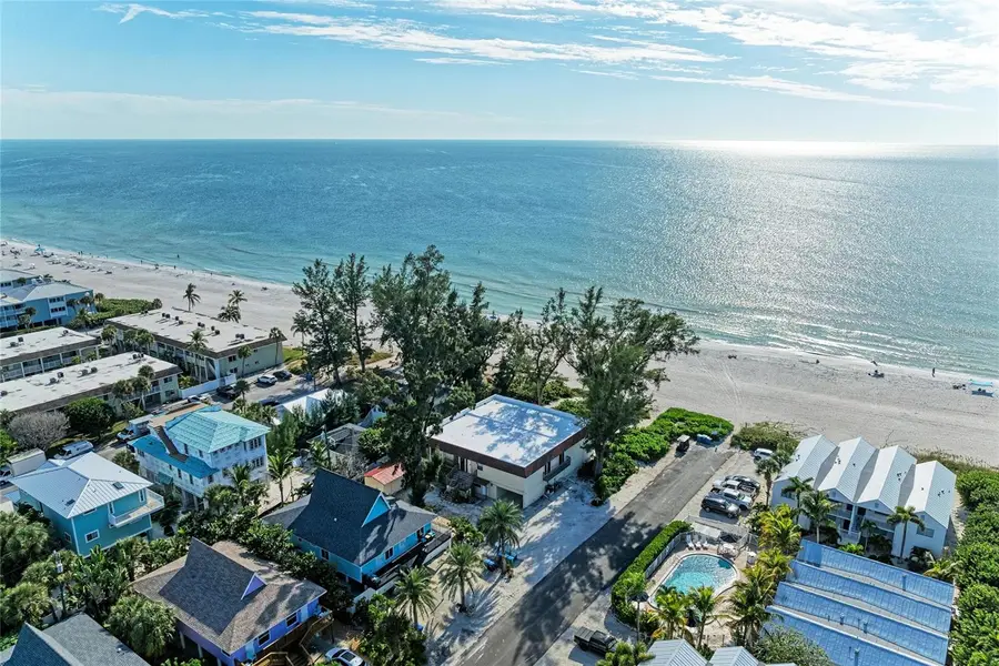 101 73rd Street #6, Holmes Beach, FL 34217 - Image #3