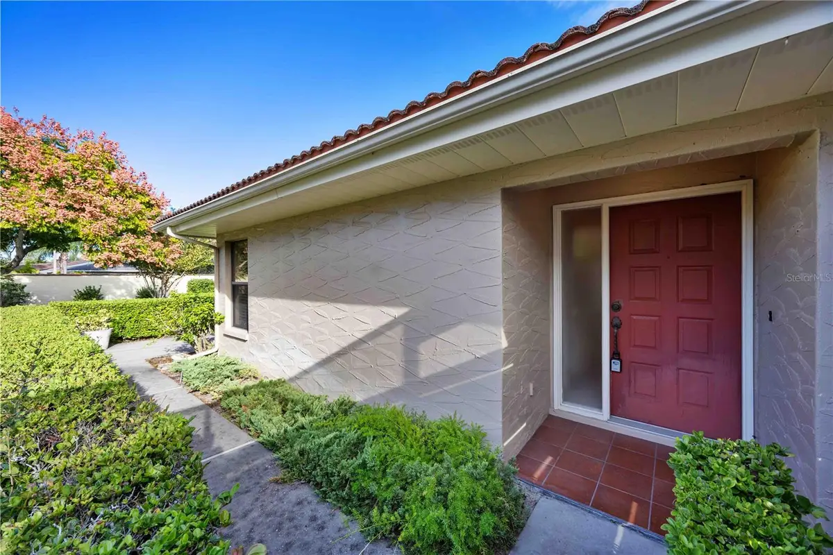 4581 Lakecrest Place #22, Sarasota, FL 34233 - Image #1