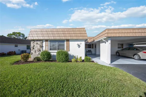 5453 Riverbluff Circle #V68, SARASOTA, FL 34231