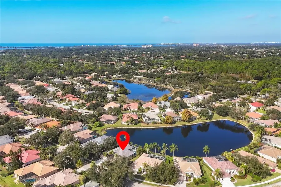 327 Park Trace Boulevard, Osprey, FL 34229 - Image #3