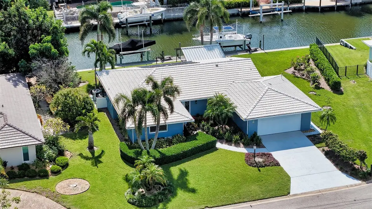 5569 Contento Drive, Sarasota, FL 34242 - Image #1