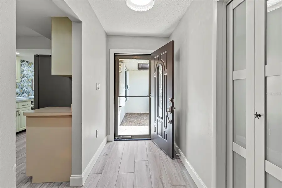 4641 La Jolla Drive, Bradenton, FL 34210 - Image #3