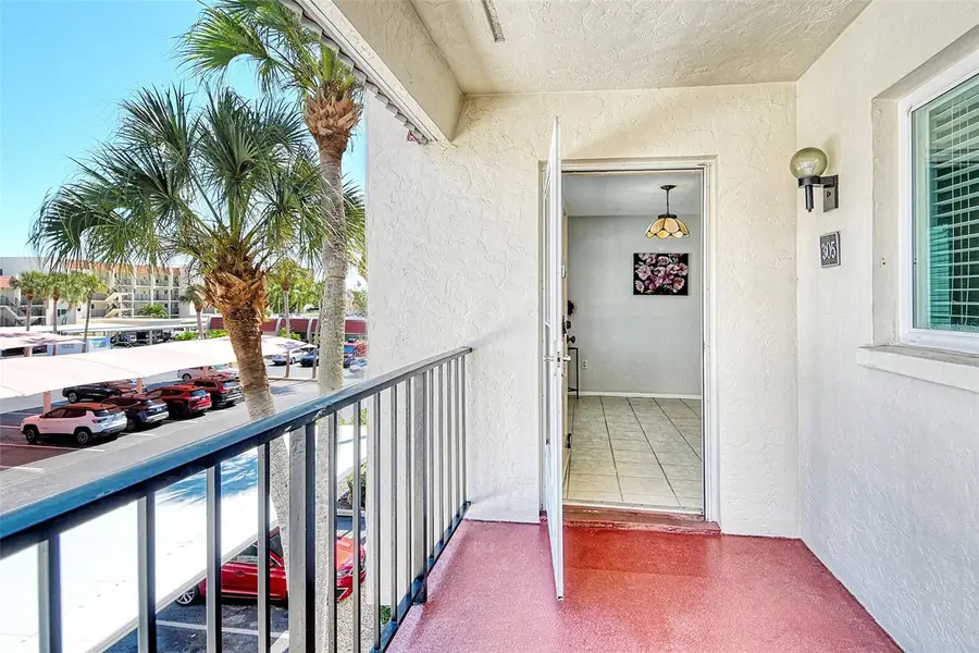 260 Santa Maria Street #305, Venice, FL 34285 - Image #3