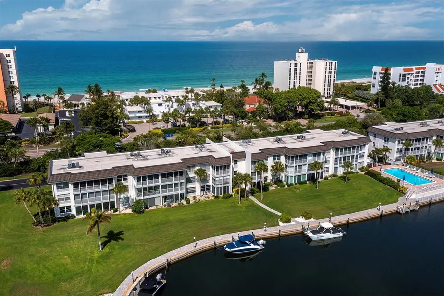 4350 Chatham Drive #105, Longboat Key, FL 34228 - Image #2