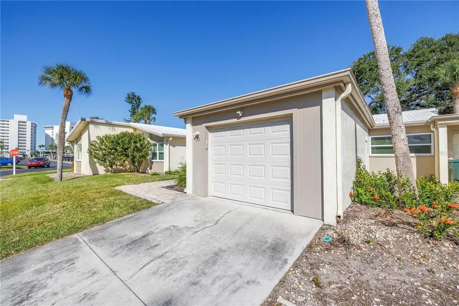 111 Whispering Sands Circle #V38, Sarasota, FL 34242 - Image #3