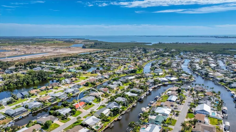 4515 Mangrove Point Road, Bradenton, FL 34210 - Image #3