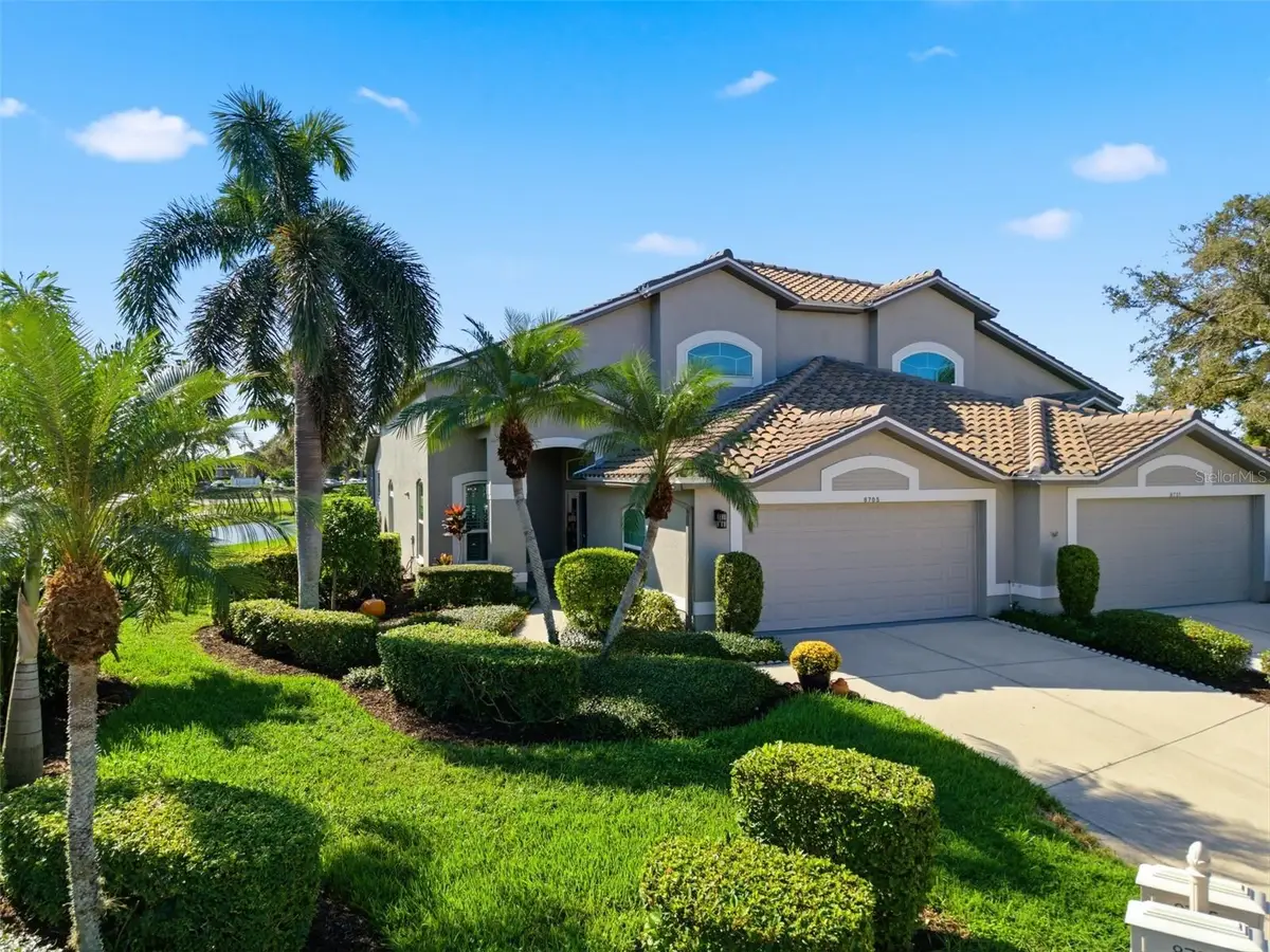 8705 Pebble Creek Lane, Sarasota, FL 34238 - Image #1