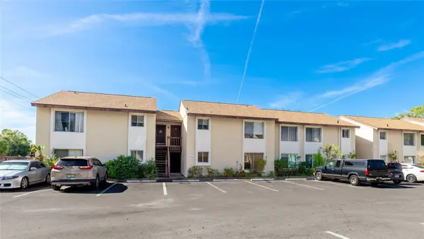 2736 Hidden Lake Boulevard #B, SARASOTA, FL 34237