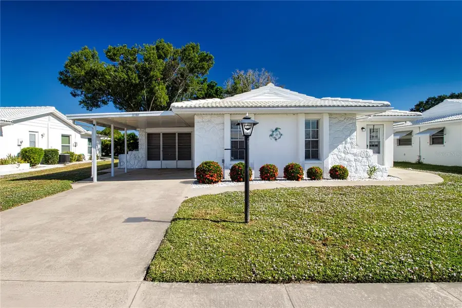 3807 Joyce Drive, Bradenton, FL 34208 - Image #2